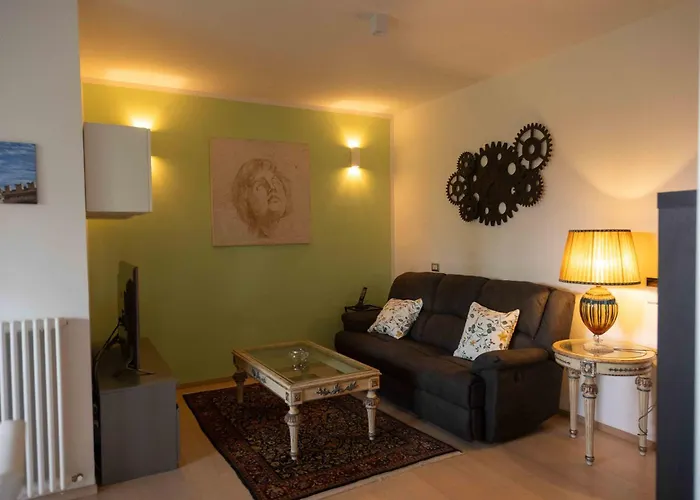 Housmart Isonzo 6 Apartment *