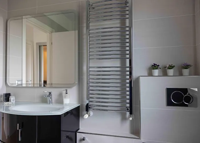 Housmart Isonzo 6 Daire *