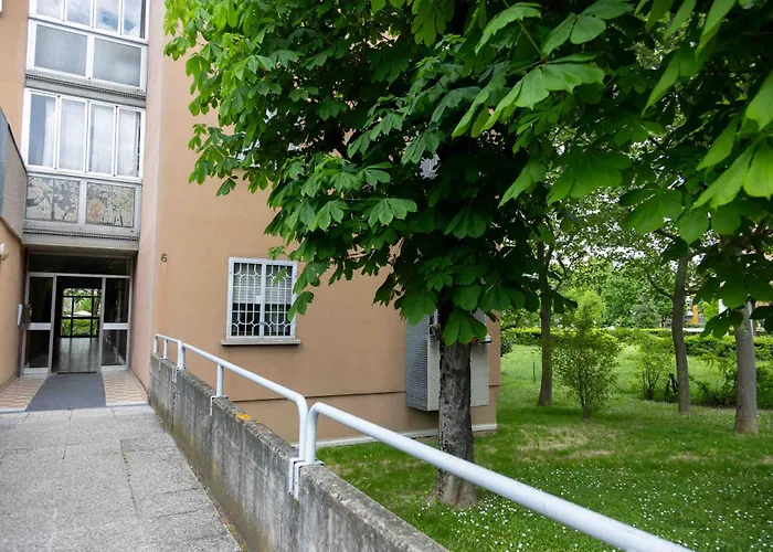 Housmart Isonzo 6 Daire Casalecchio Di Reno